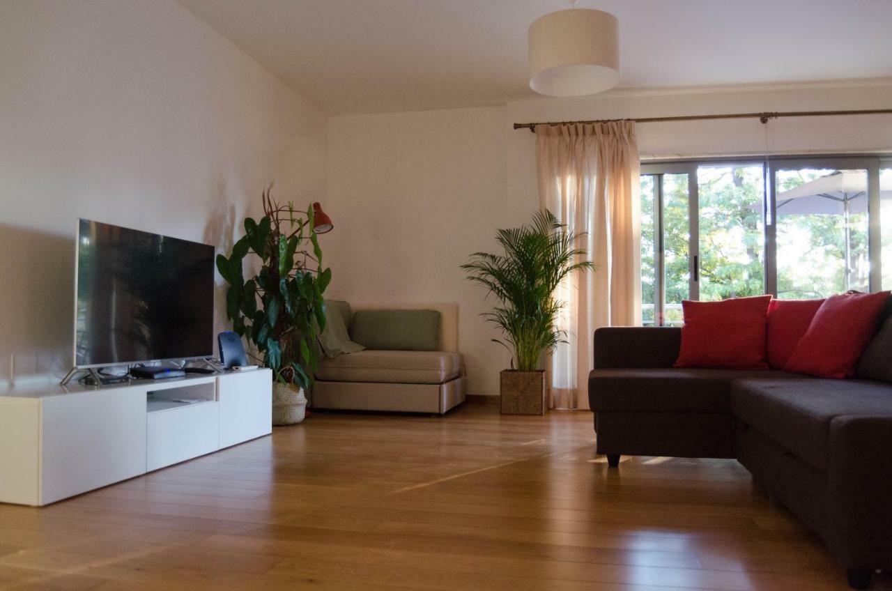 Joivy Graca Luminous 2-Br Apartment With Terrace Лісабон Екстер'єр фото